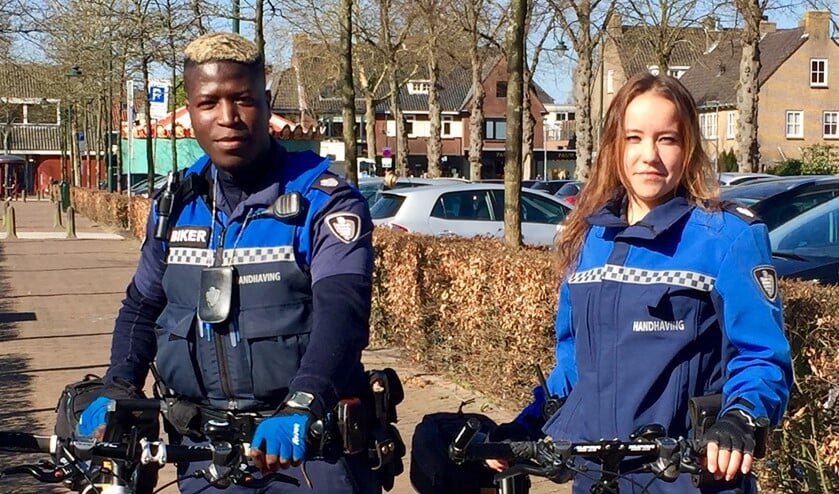 Boa's Curtis en Laura kennen ondertussen de hotspots in Laren.