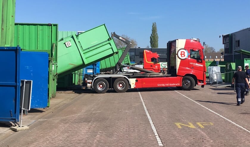 Ook de scheidingsstations hebben aangepaste tijden.