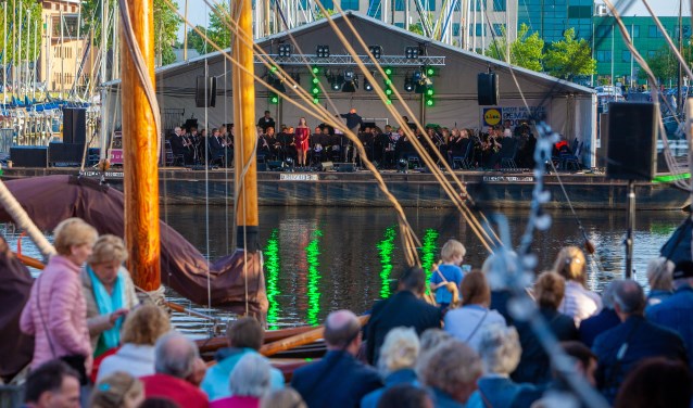 Prinses Irene genoot vorig jaar van het concert op het water en treedt dit jaar op voor De Krachtcentrale.