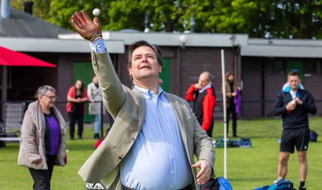 Wethouder Floris Voorink opende het toernooi.