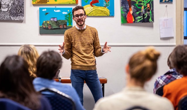 Wethouder Arno Scheepers tijdens een eerdere bijeenkomst in De Geus.