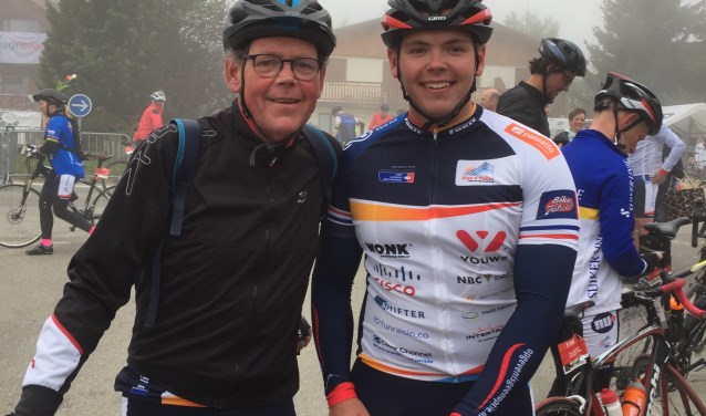 Leo (l) samen met zijn zoon Job.