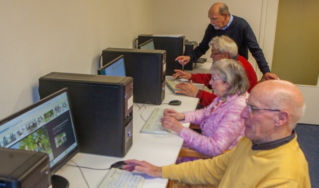 De lessen vinden in klein groepen plaats of een-op-een.