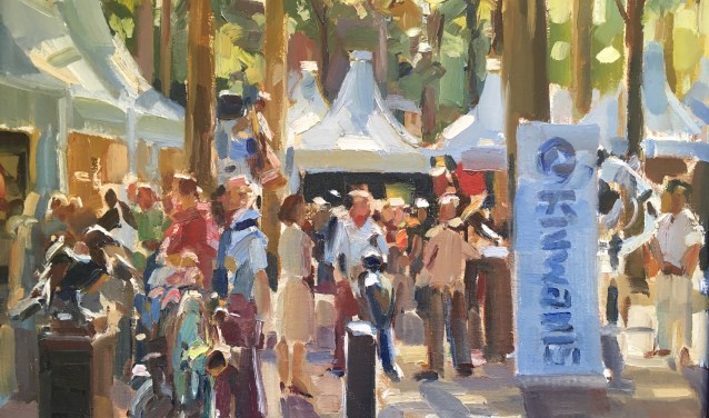 De kunstbeurs op de Brink wordt altijd druk bezocht.