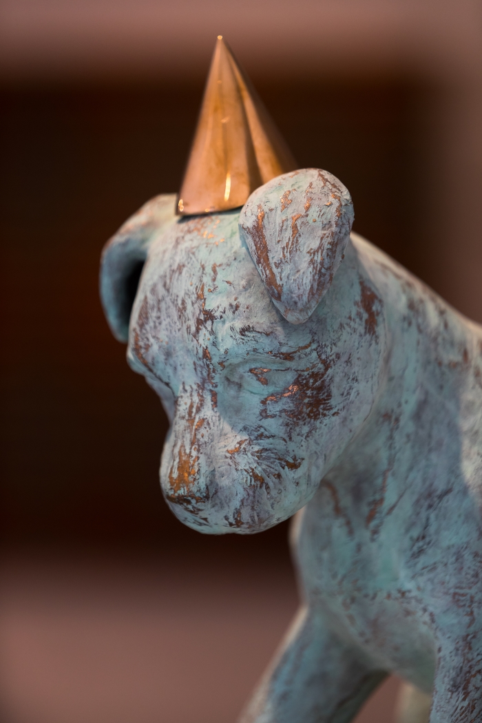 Bronzen beeld "Feestbeest" door Babette Degraeve