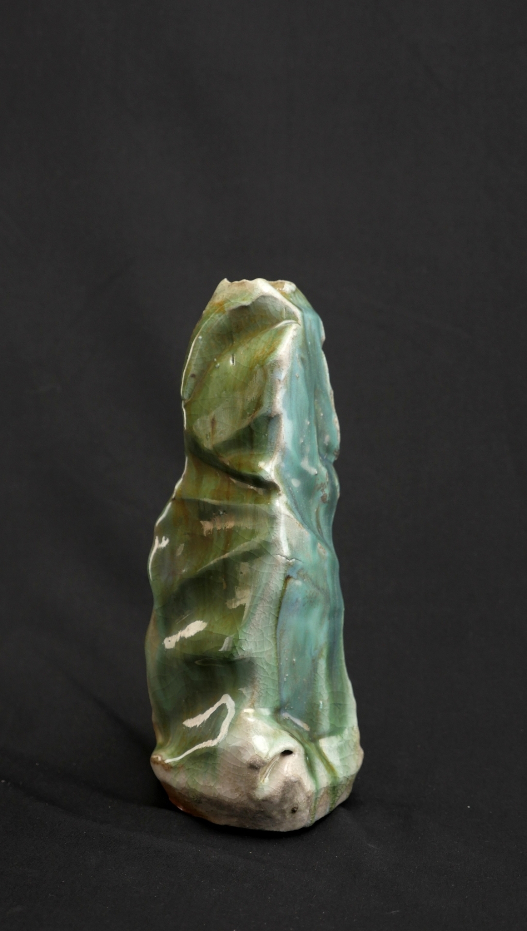 Vaas, Oribe over engobe, h 29,5 cm, Ø 11 cm, houtstook 