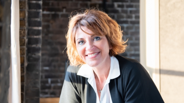 Monique Houtzager: "Mijn missie is nabestaanden helpen bij het maken van keuzes, hen de weg te wijzen en te inspireren, zodat het afscheid van een geliefde een prachtige en dierbare herinnering wordt en blijft.”