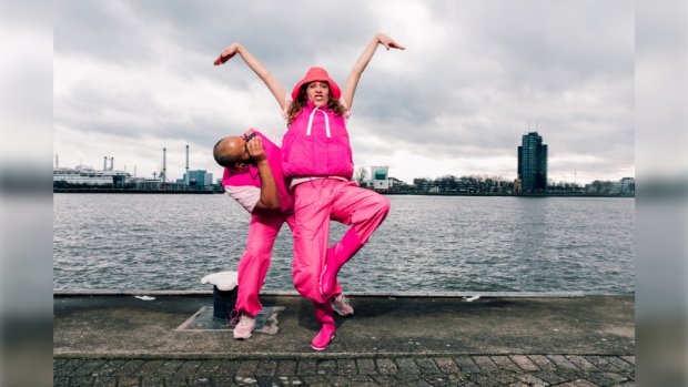 Maas theater en dans PRRRT PRRRT FLAP FLAP 15 december