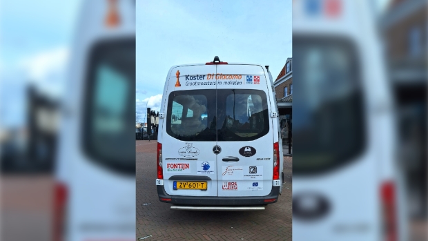 PlusBus Weesp