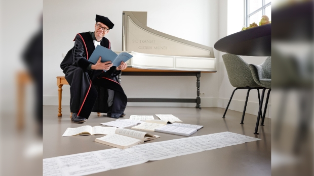 Van prof tot muzikant: Sander Leeuwenburgh en zijn klavecimbel