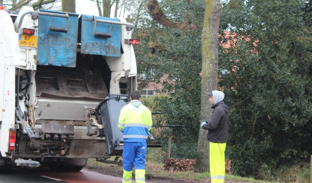 In verband met Nieuwjaarsdag werd afval in gebied 3 op zaterdag 6 januari opgehaald, dat was duidelijk niet bij iedereen bekend.