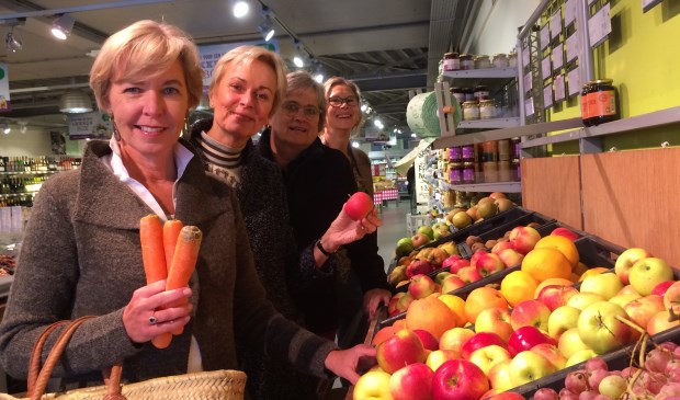 De dames van Rotary Zandzegge kiezen bewust voor lokale producten.