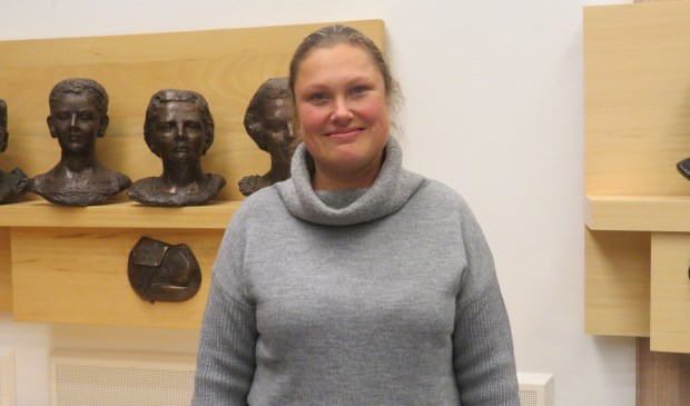 Jette Muijsson stelt vragen over het zendmastenbeleid.