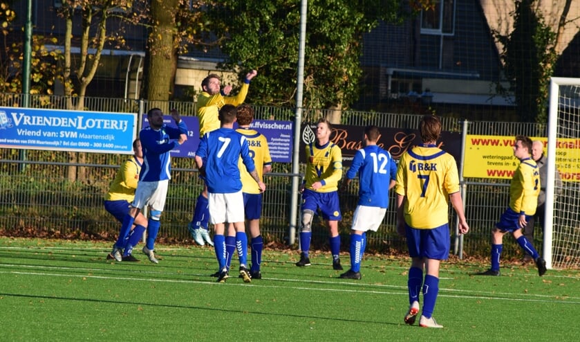 Tegen VVJ werd door SVM het eerste hoogtepunt in de 4de klasse G behaald. (foto Nanne de Vries)