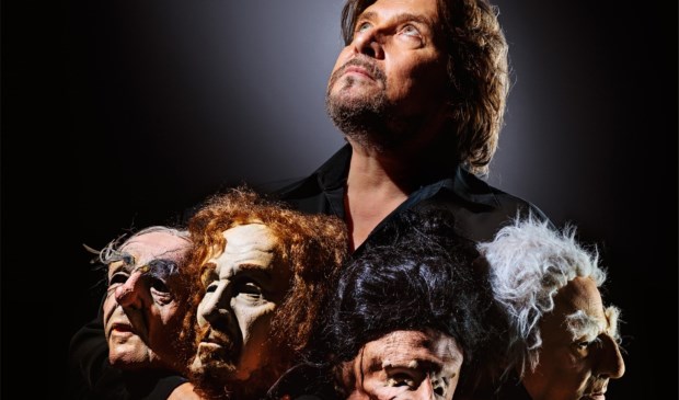 Fred Delfgaauw creëert rake personages die hij van unieke stemmen voorziet.