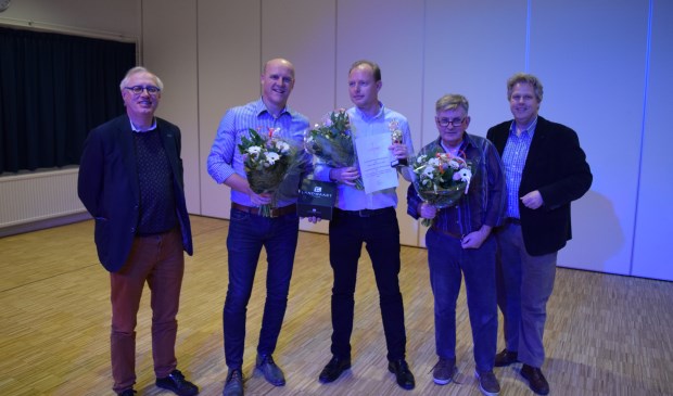 V.l.n.r. Henric de Jong Schouwenburg, Henny van der Heijden (3e plaats), Edwin Plug (1e plaats), Hans Stevens (2e plaats) en Gert-Jan Weierink.