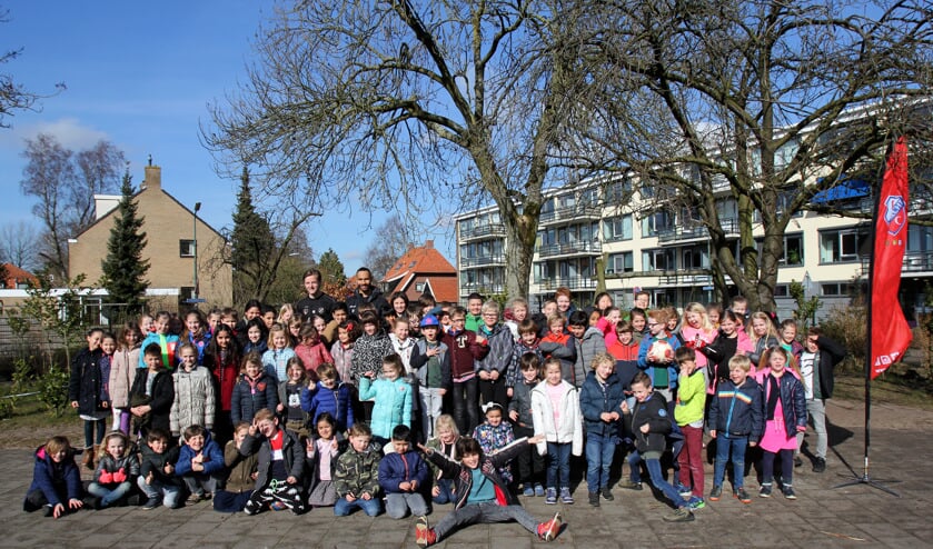 FC Utrecht te gast op De Rietakker.