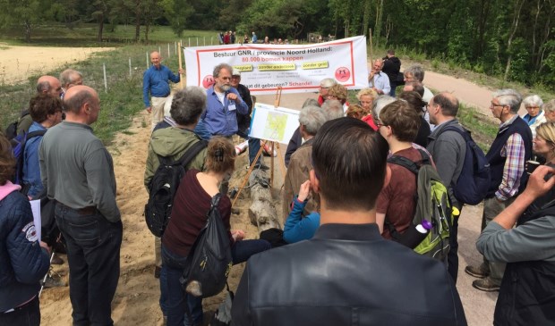 Het plan (2016) met omvorming van bos naar heidelandschap tussen de Hoorneboegse heide leidde tot grote commotie bij de omwonenden.