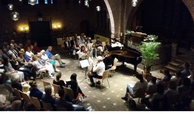 Intieme setting in de Woudkapel.