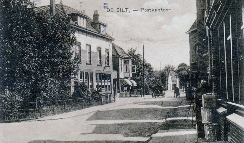 Withstraat postkantoor1.jpg Het postkantoor aan de Burgemeester de Withstraat.