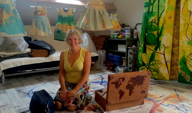 Mieke de Waal in haar atelier.