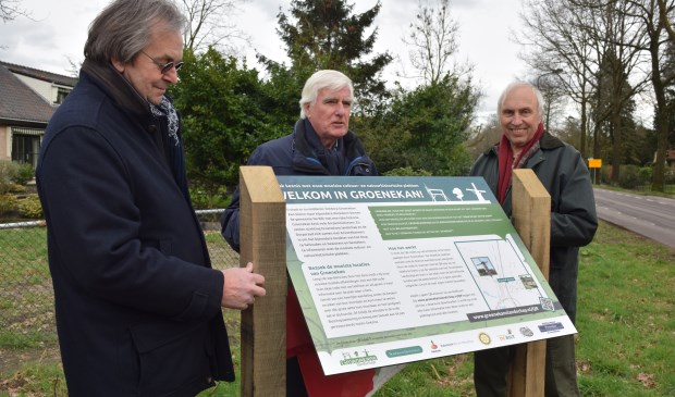 v.l.n.r. Frans de Graaf (Groenekans Landschap), Marius van den Bosch (Dorpsraad) en Jaap Vermeulen (Stichting Behoud Prinsenlaantje).