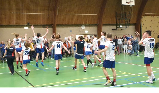 Blijdschap bij Nova2.