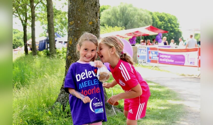 Kinderen tijdens de SamenLoop voor Hoop.