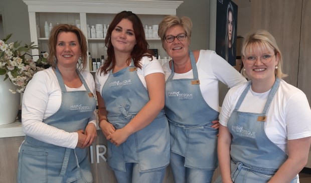 Het Hairdesqueteam verwelkomt graag nieuwe medewerkers.