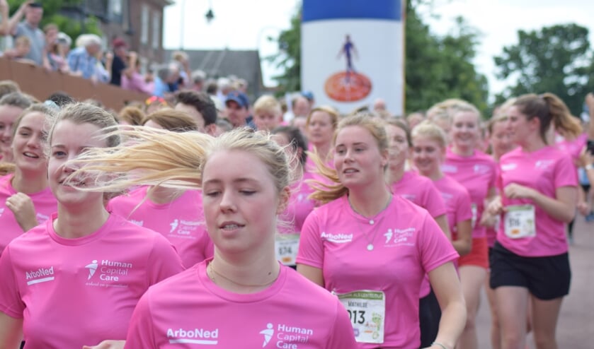 Velen renden de vijf kilometer