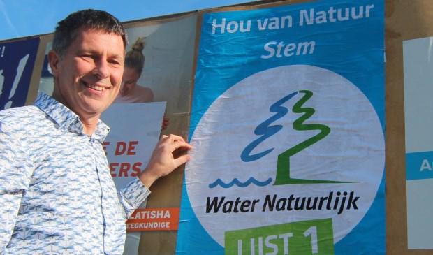 Diederik van der Molen actief in waterschaps-verkiezingstijd.