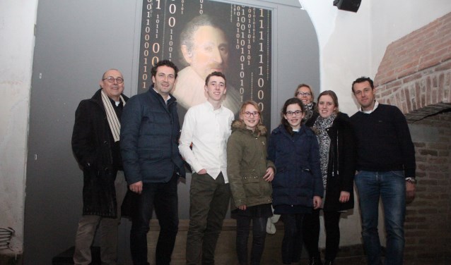 • Hugo de Groot is alomtegenwoordig in de escape room.