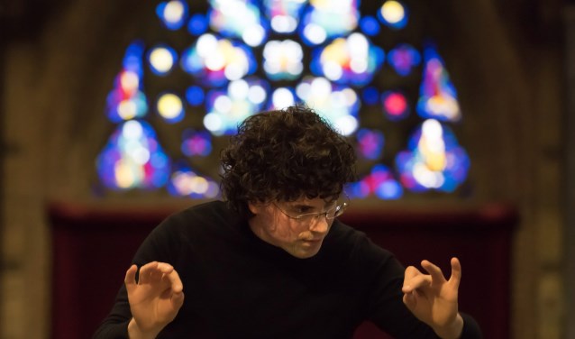 • Rienk Bakker is cantor en organist in de Grote Kerk.