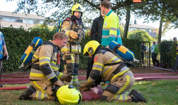 • De brandweer probeerden de noodsituatie zo goed mogelijk op te lossen.
