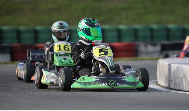 • Bas Verdoold op het circuit.
