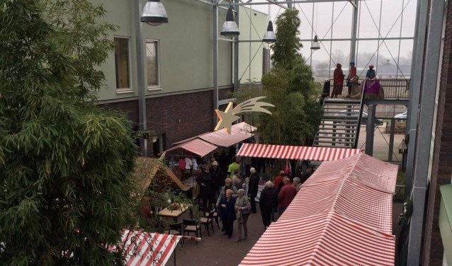 • Een eerdere editie van de kerstfair in Haaften.