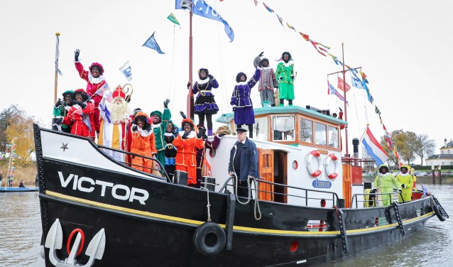 • Zaterdag 17 november komt Sinterklaas weer in het land.