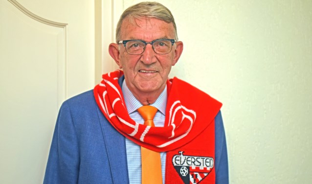 • Arie van Vuren is nu alleen nog supporter van SC Everstein.