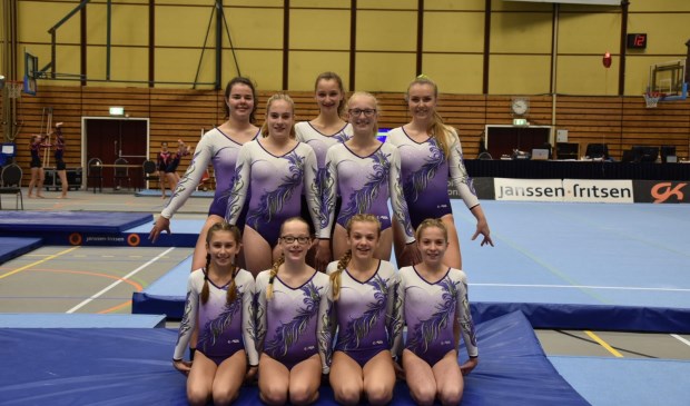 • De drie deelnemende teams van Hamarithi.