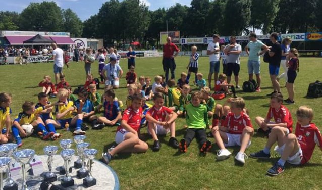 • Om de club draaiende te houden, stelt LRC voortaan verenigingswerk verplicht.