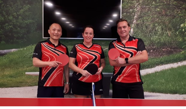• Nelson Cheung, Antoinette Lacet en Marcel Wijgerse eisten de overwinning op.