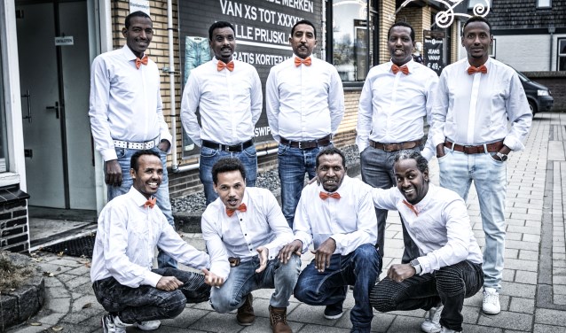 • V.l.n.r., boven: Tesfaldet, Biniam, Kibrom, Simon, Abdullahi; onder: Daniel, Kidane, Gebreyonas, Samson. Niet op de foto: Yordanos, Yonas, Abdulkadir, Zenb en Zahra.
