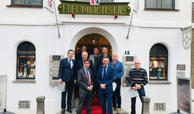 • Het bezoek van de jury.
