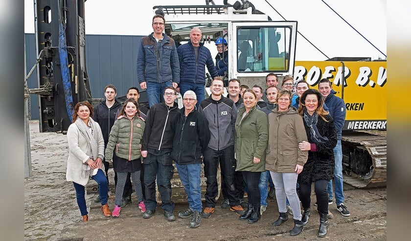 • Eerste paal bij ATG Audiovisueel.