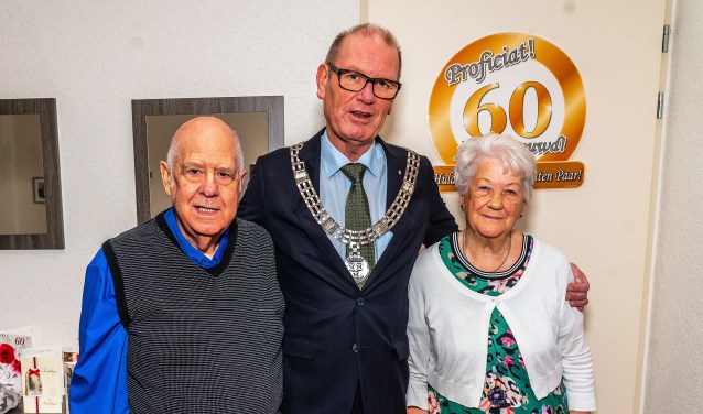 Echtpaar Middelkoop-Stap 60 jaar getrouwd