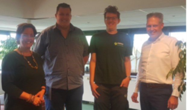 • Staatssecretaris Tamara van Ark en Verheij'ers Paul Wervenbos, Daniël de Bruin en Arie in 't Veld.