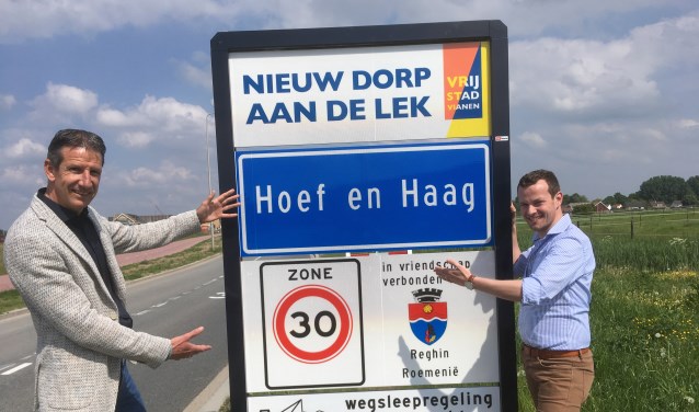 • Marco Meetz (links) is de bestuursvoorzitter van Dorpscomité Ons Hoef en Haag en Sjoerd Groot is eveneens bestuurslid.