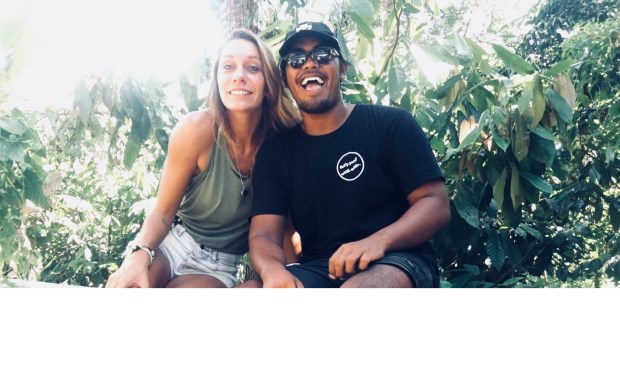 Arinda Hoffland en haar verloofde Aldo Kurniawan Husein.