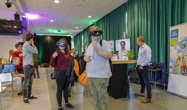 Vanuit alle windhoeken van Altena kwamen vrijdagmiddag leerlingen naar het Altena College.