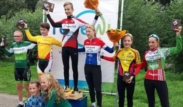 • Anna van der Meiden eindigde in Honselersdijk als vierde.